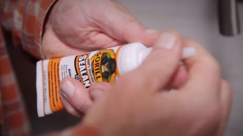 GORILLA SEALANT WHITE 2.8OZ